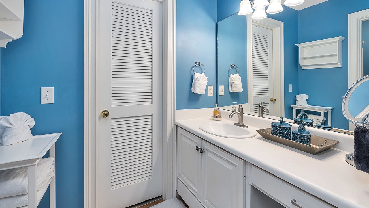 Photo of Bathroom in Demere Park