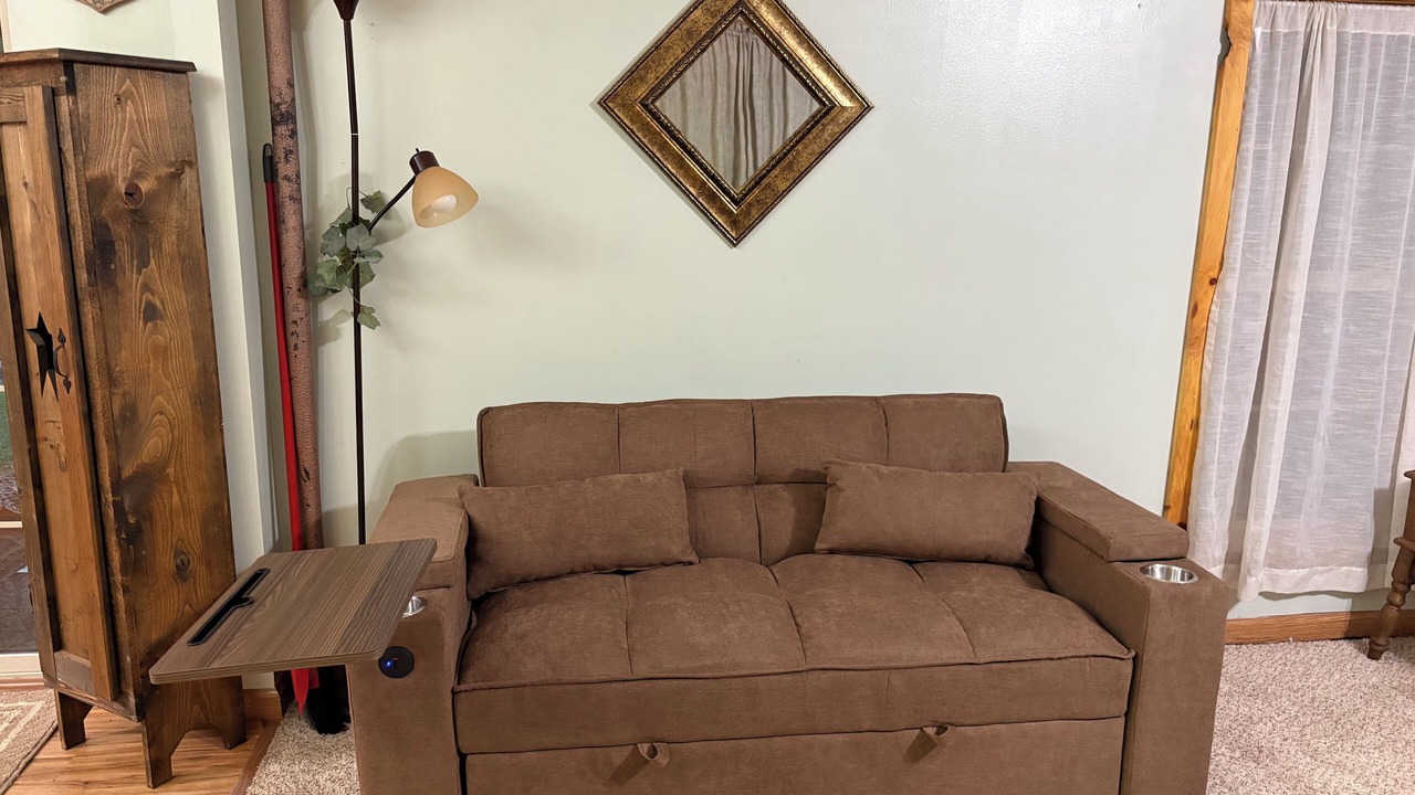 Photo of Livingroom in Loudonville