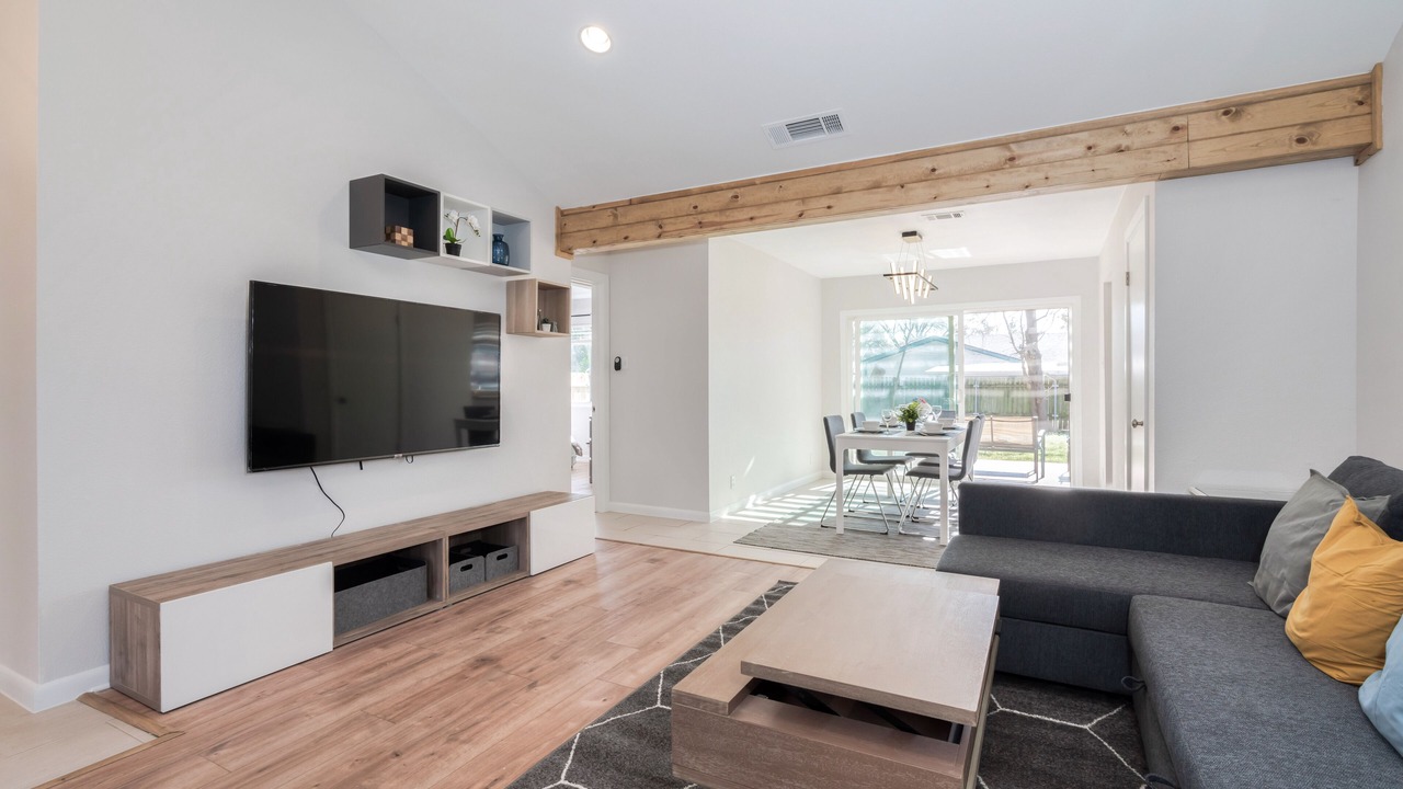 Photo of Livingroom in Austin