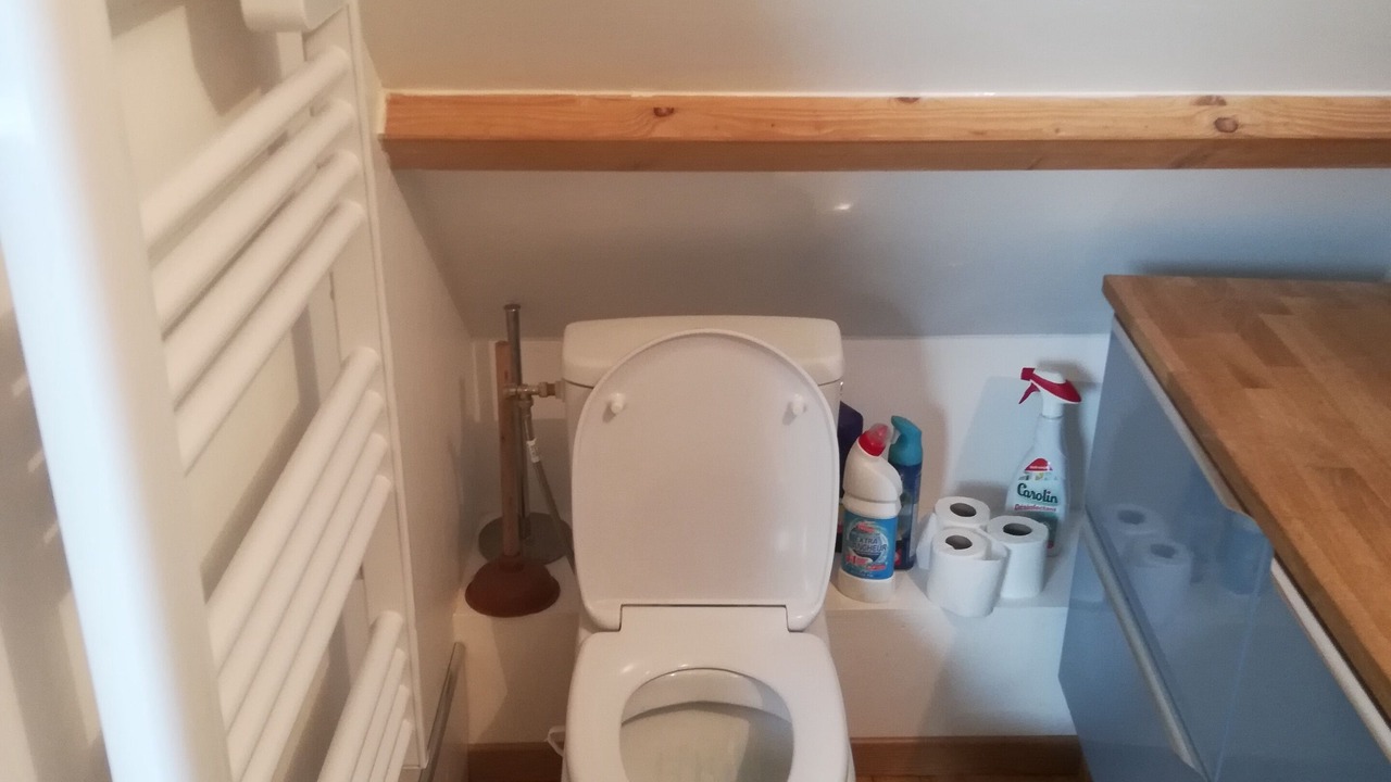 Photo of Bathroom in Crasville