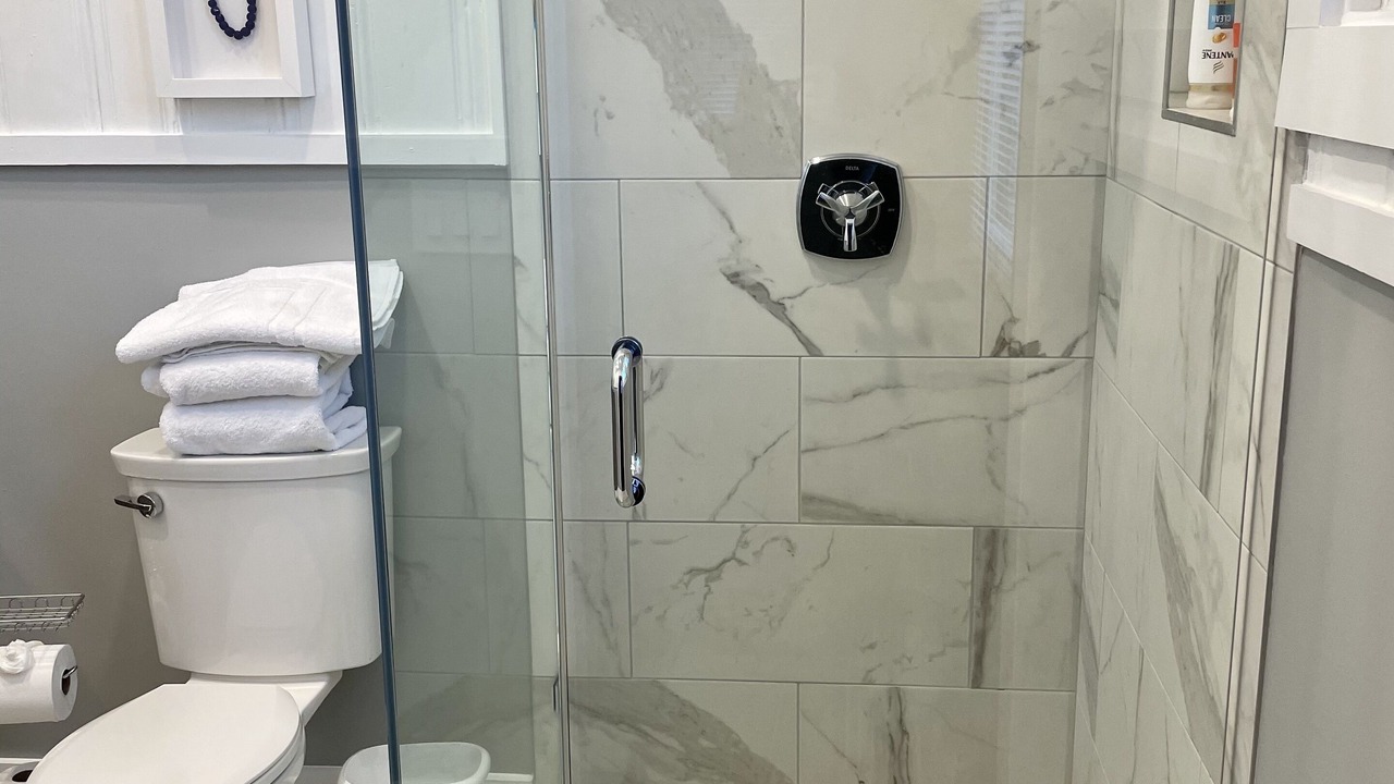 Photo of Bathroom in Sullivan's Island
