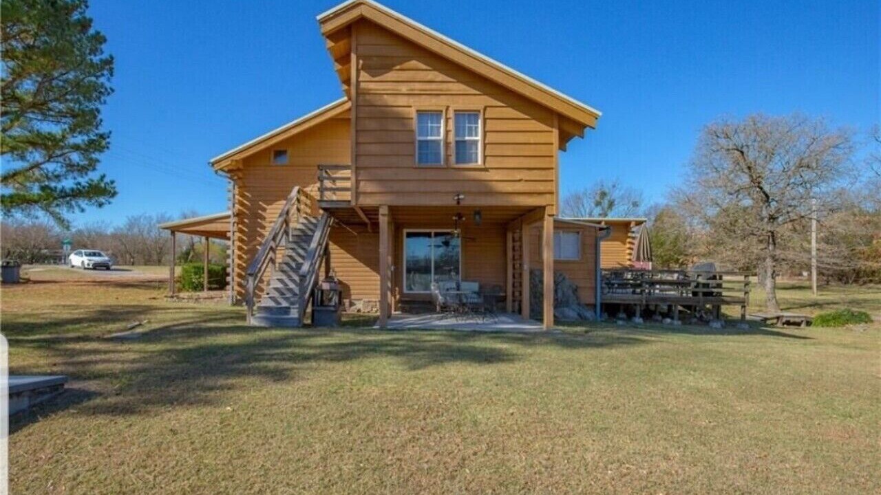 Photo of Outdoor in Sulphur