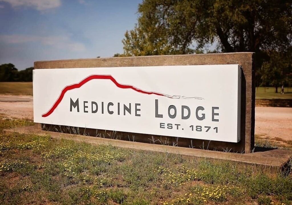 Photo of Others in Medicine Lodge