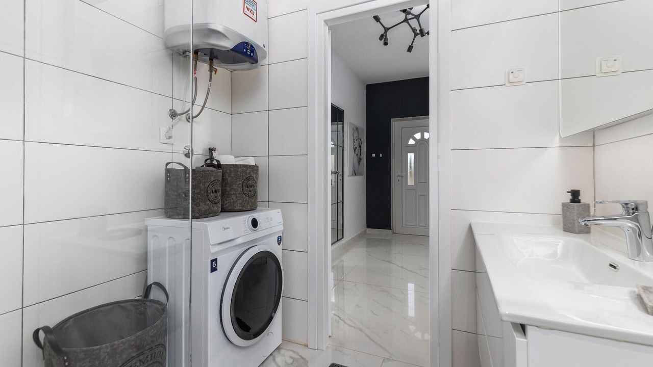 Photo of Bathroom in Rubesi