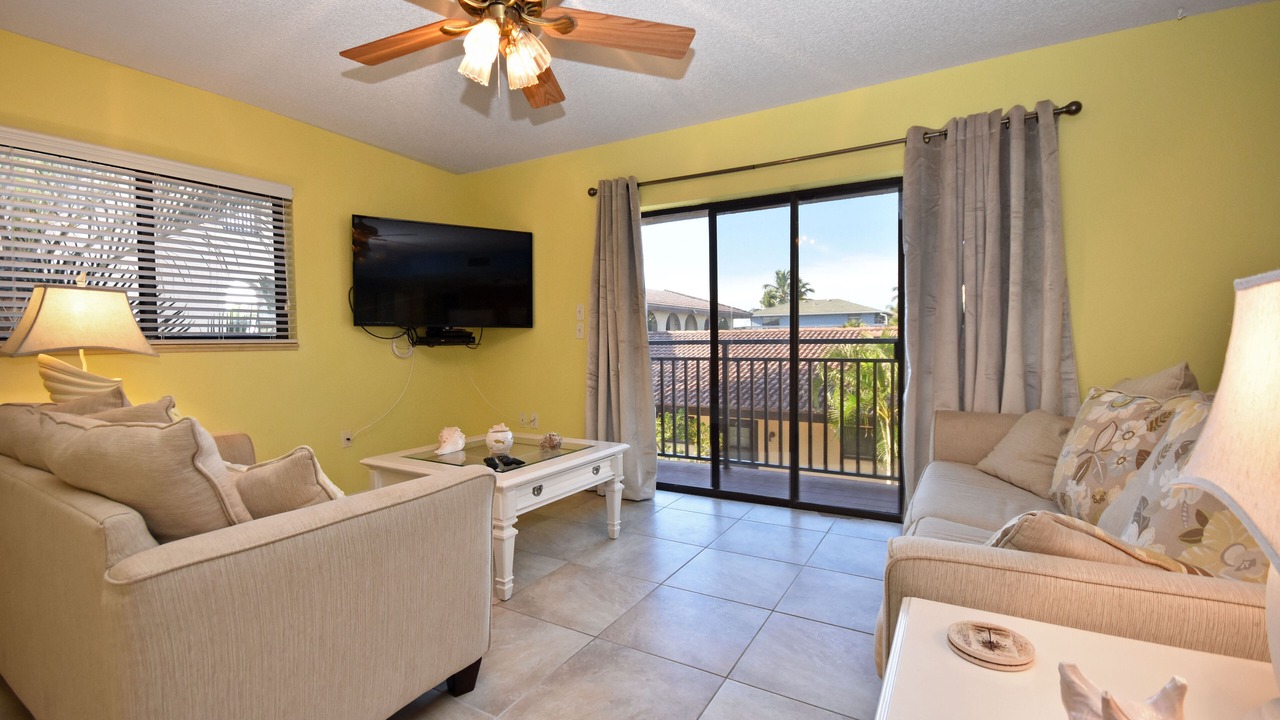 Photo of Livingroom in Englewood