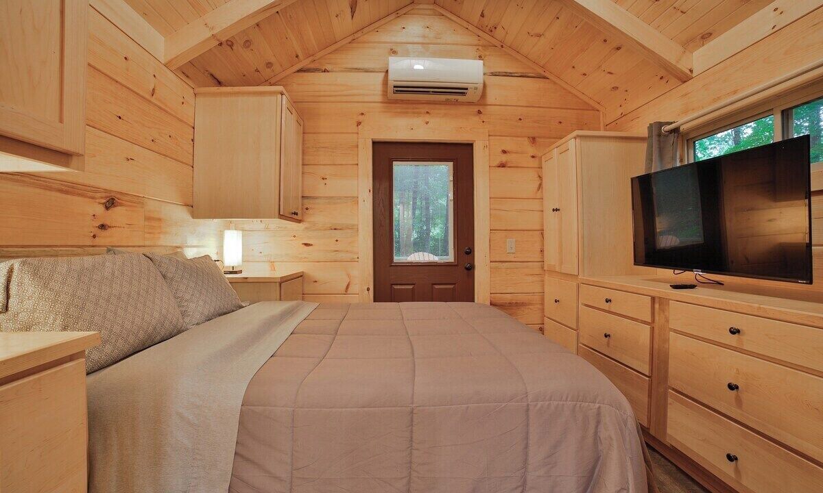 Photo of Others in Lookout Valley Neighborhood Association