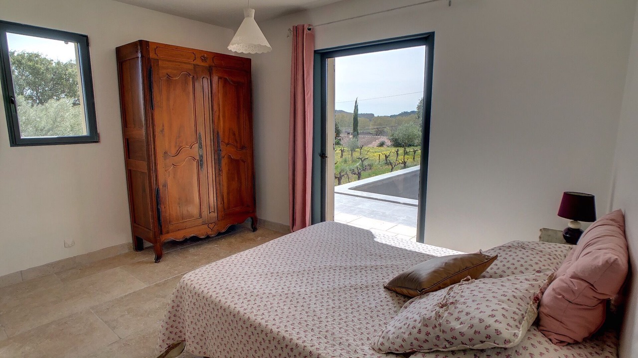 Photo of Bedroom in Saint-Nazaire