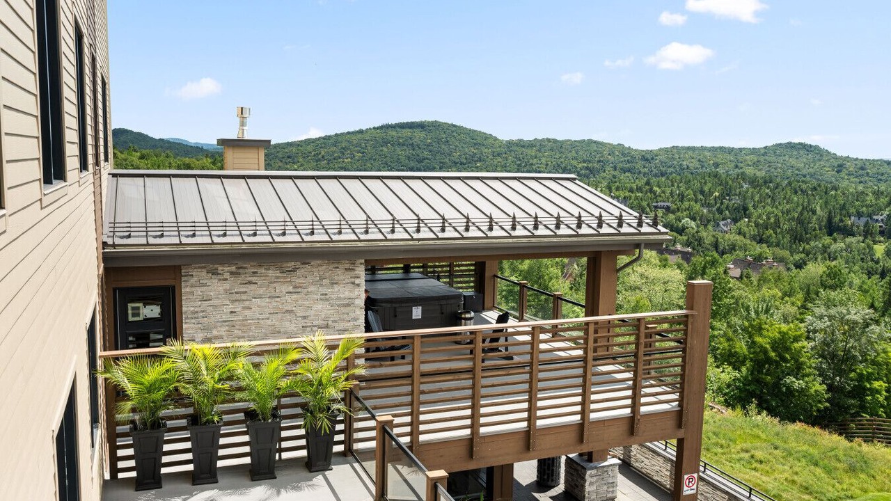 Photo of Patio Balcony in Mont-Tremblant
