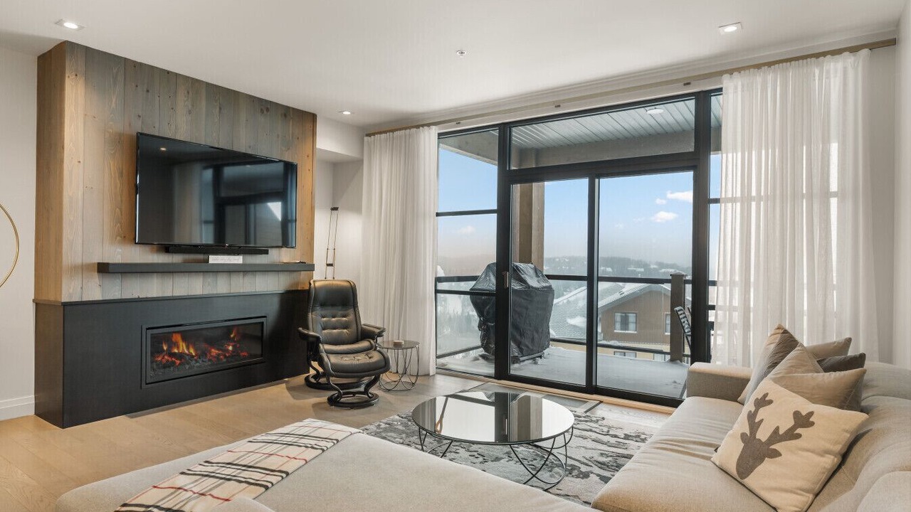 Photo of Livingroom in Mont-Tremblant