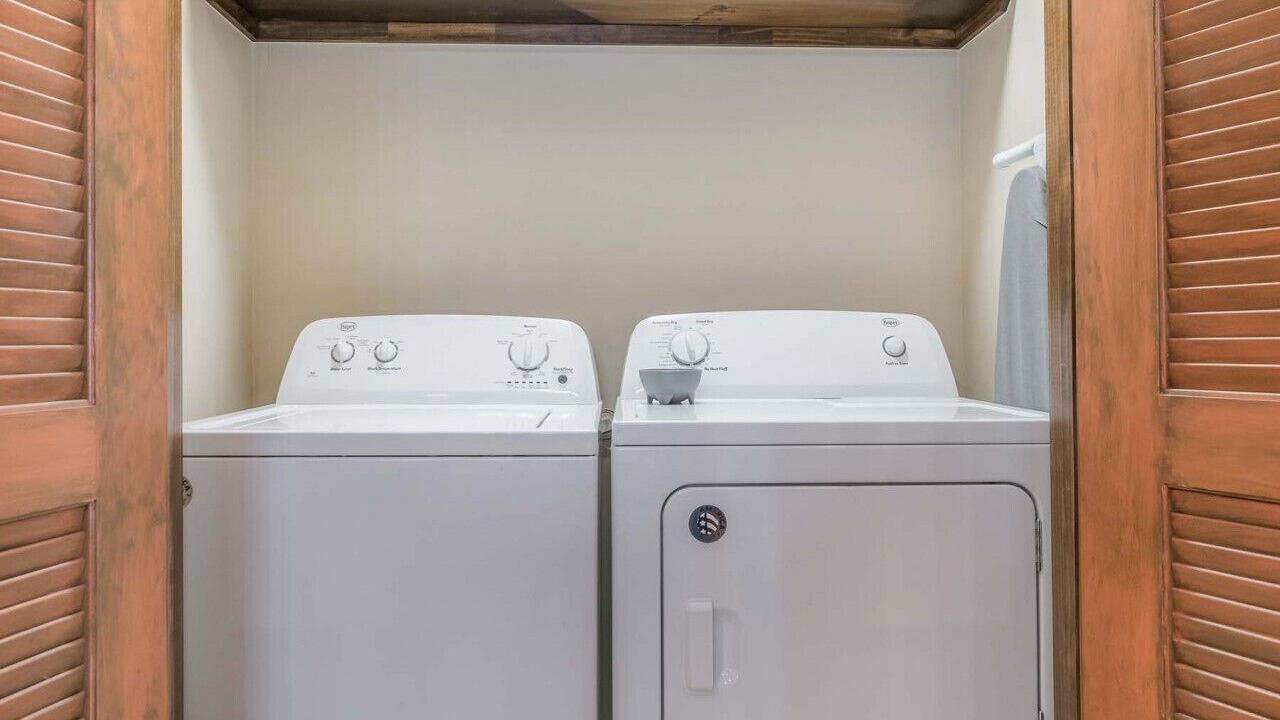 Photo of Others in Canyon