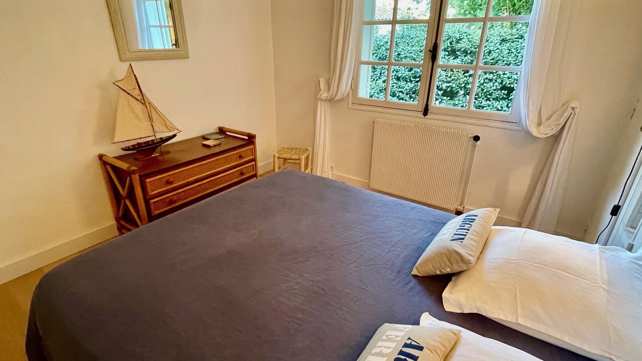 Photo of Bedroom in Le Canon
