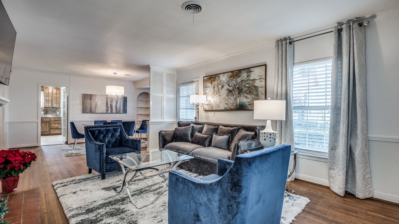 Photo of Livingroom in Dallas