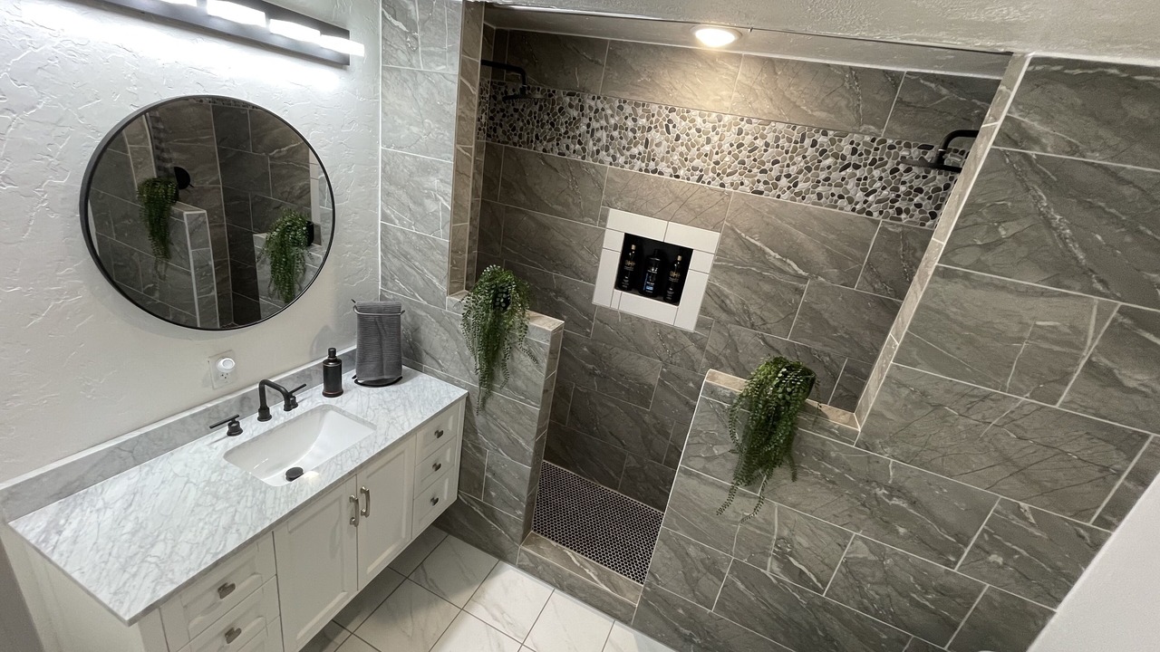 Photo of Bathroom in Castle Dale