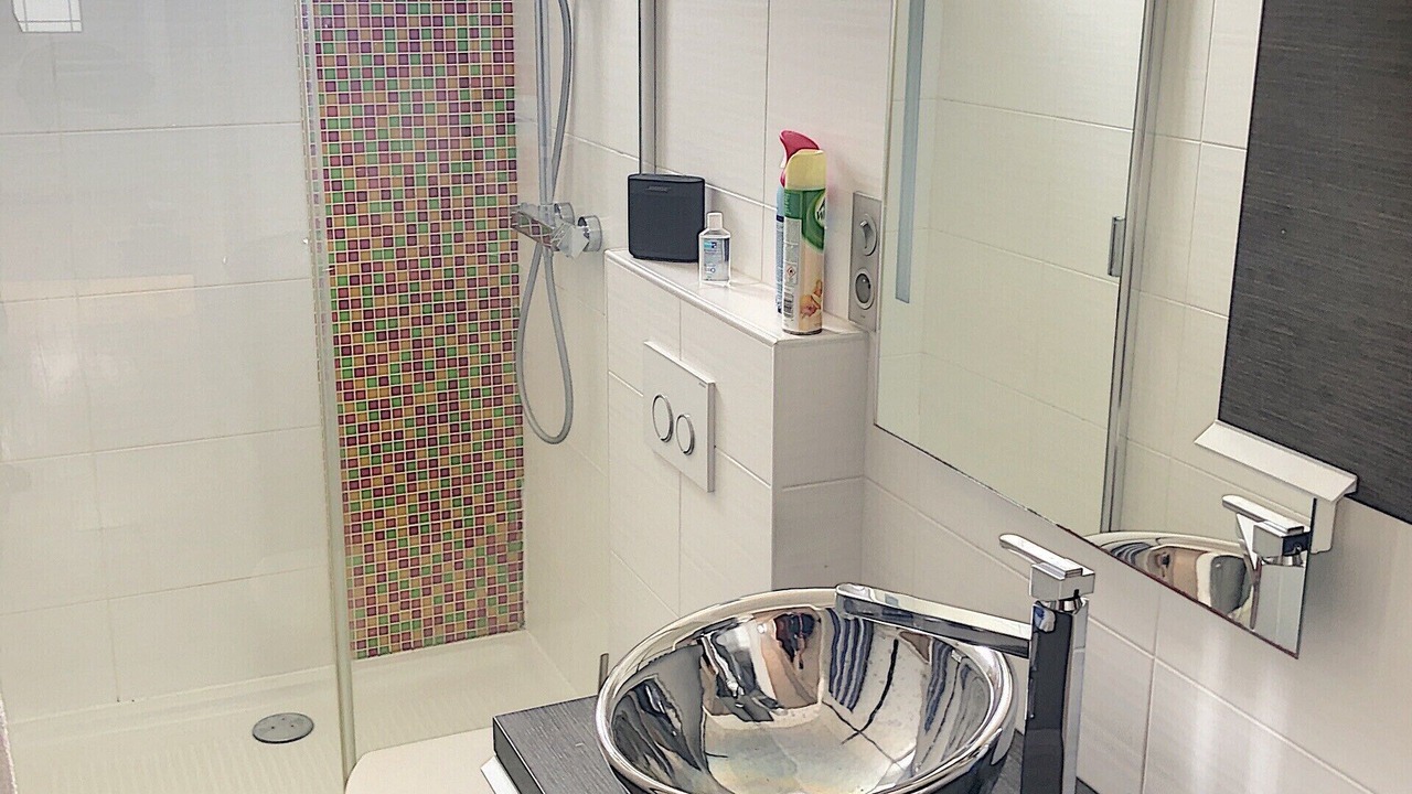 Photo of Bathroom in Bono