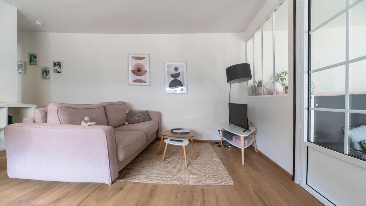 Photo of Livingroom in Champ-Capelet