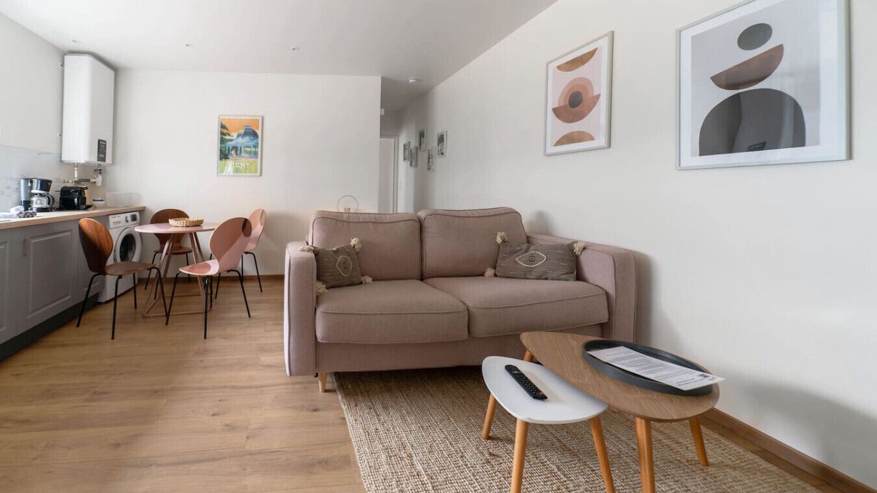 Photo of Livingroom in Champ-Capelet