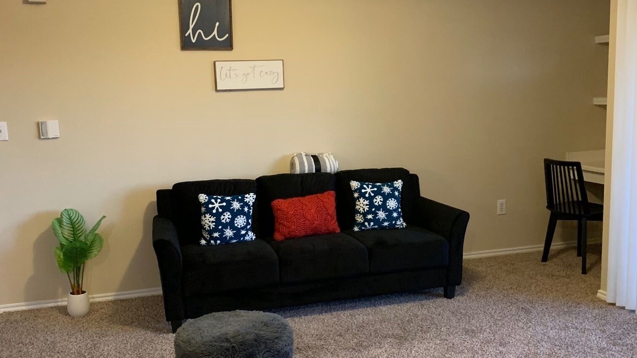 Photo of Livingroom in Far North Dallas