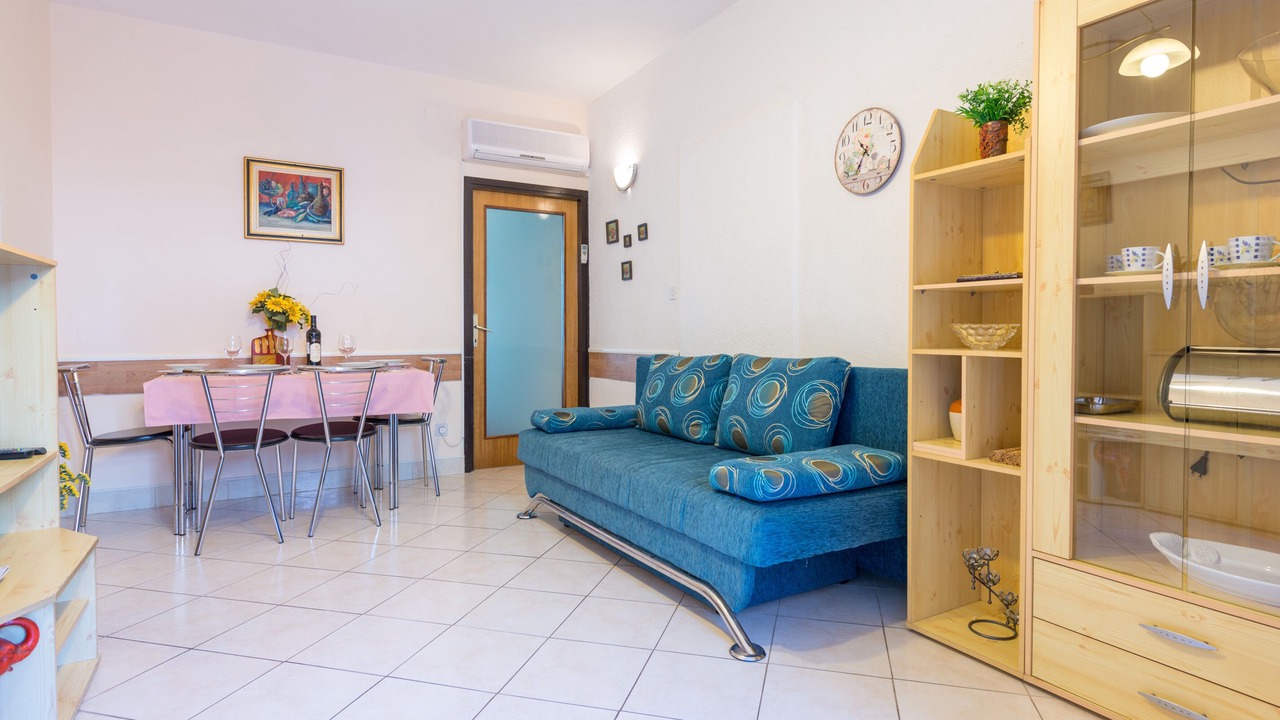 Photo of Livingroom in Gornji Kono