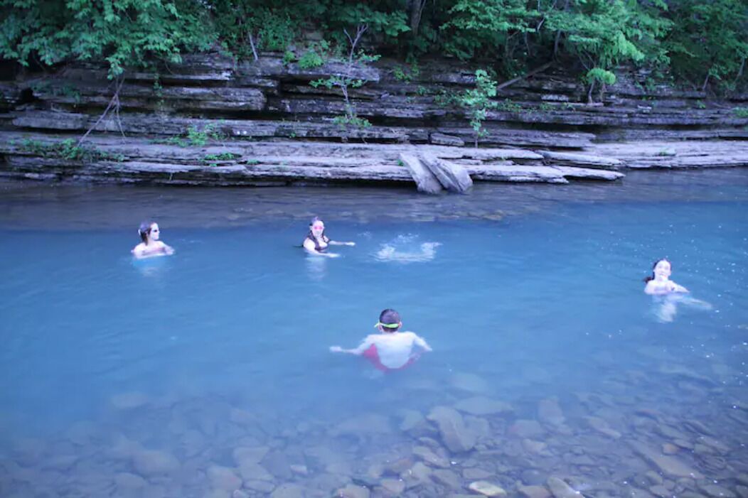 Photo of Others in Pettigrew