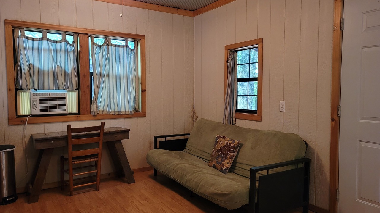 Photo of Livingroom in Pettigrew
