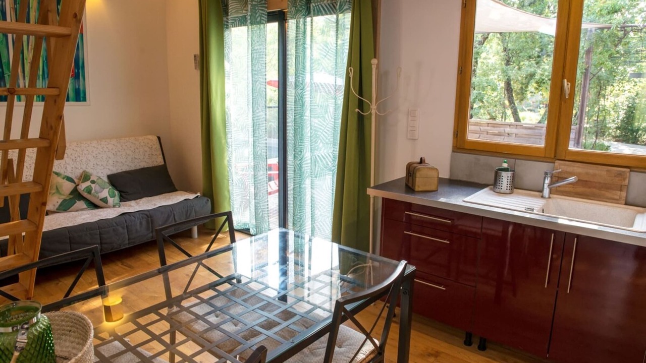 Photo of Livingroom in Saint-Remeze