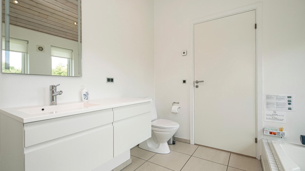 Photo of Bathroom in Saltum