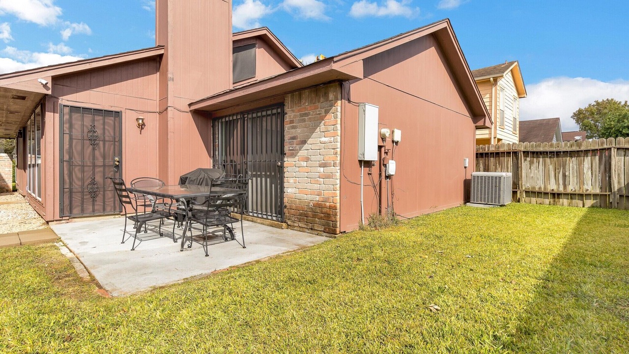 Photo of Outdoor in Greater Fondren Southwest