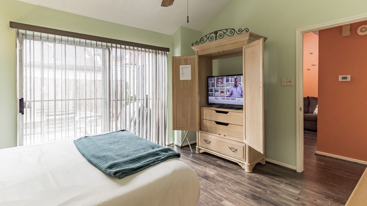 Photo of Bedroom in Greater Fondren Southwest