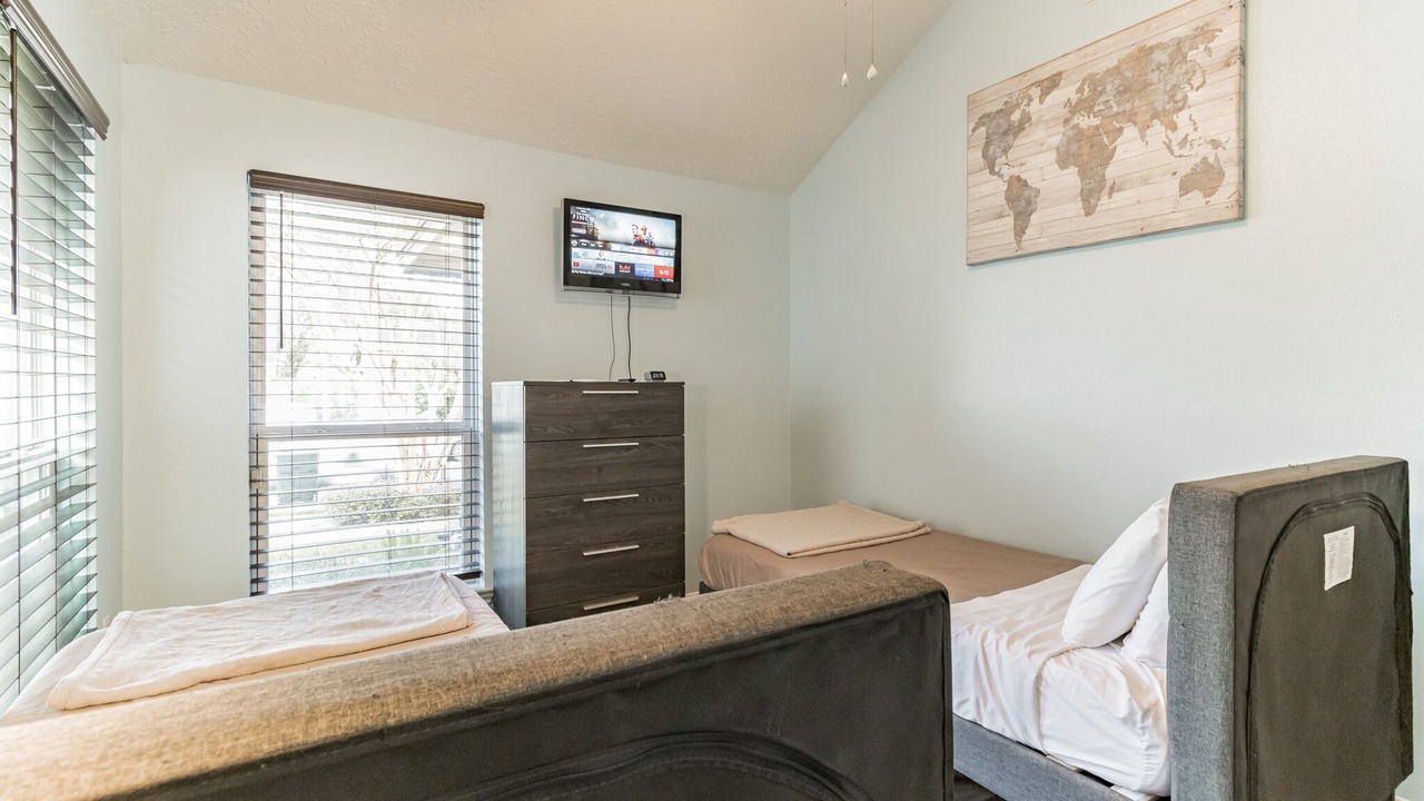Photo of Bedroom in Greater Fondren Southwest