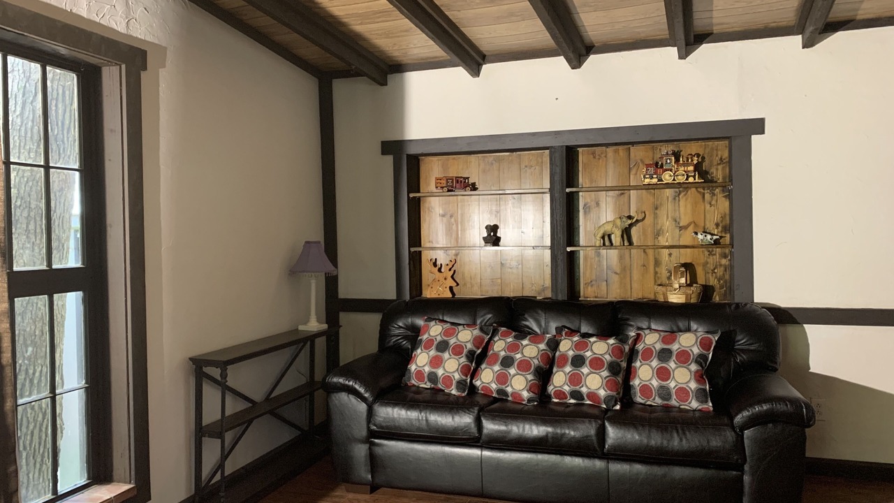 Photo of Livingroom in Ballwin
