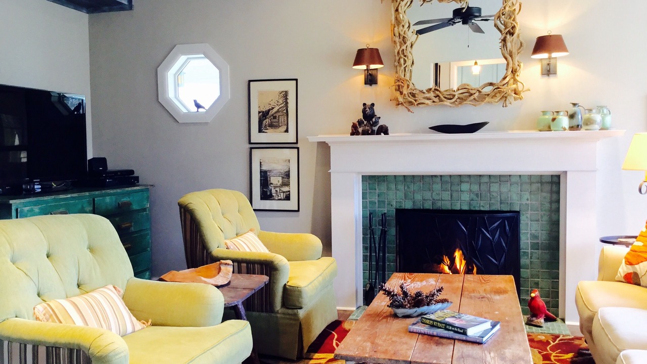 Photo of Livingroom in Black Mountain