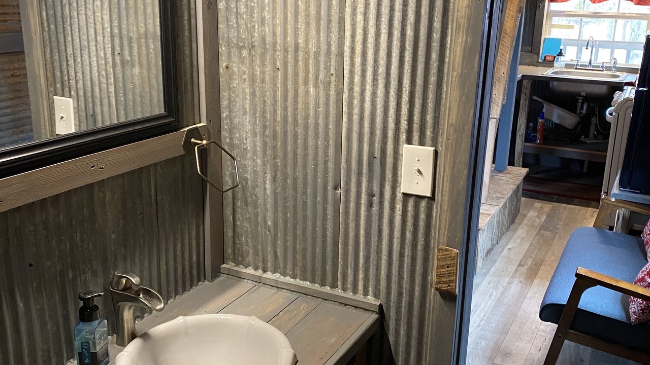 Photo of Bathroom in Compton