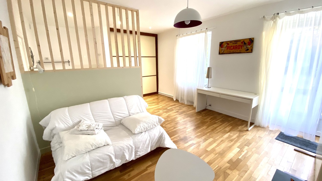 Photo of Bedroom in Cesson-Sevigne