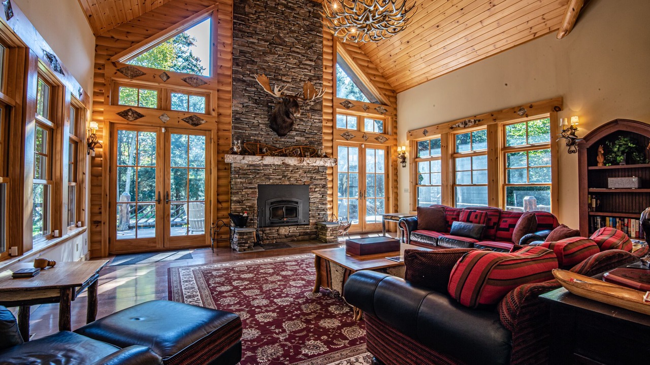 Photo of Livingroom in Town of Webb
