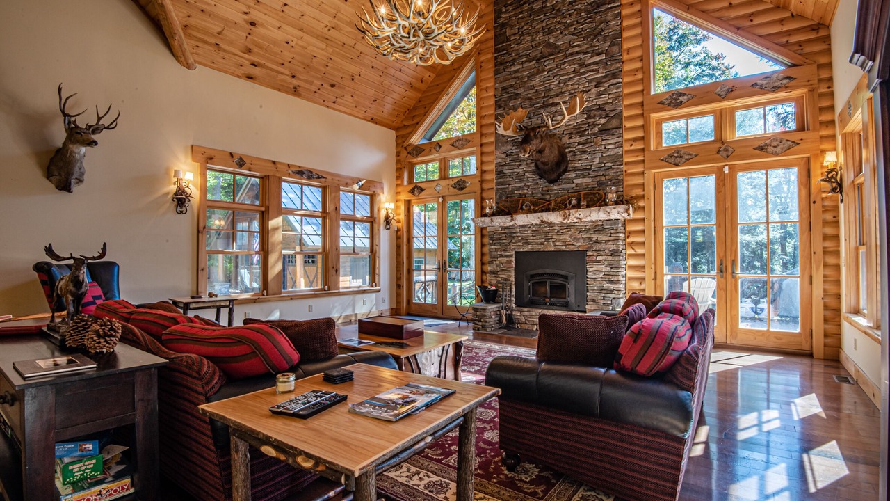 Photo of Livingroom in Town of Webb