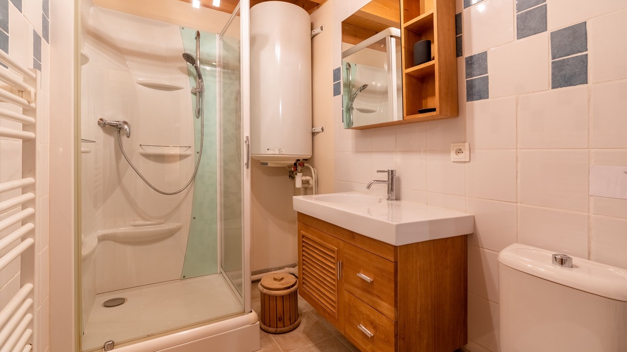 Photo of Bathroom in Les Clefs