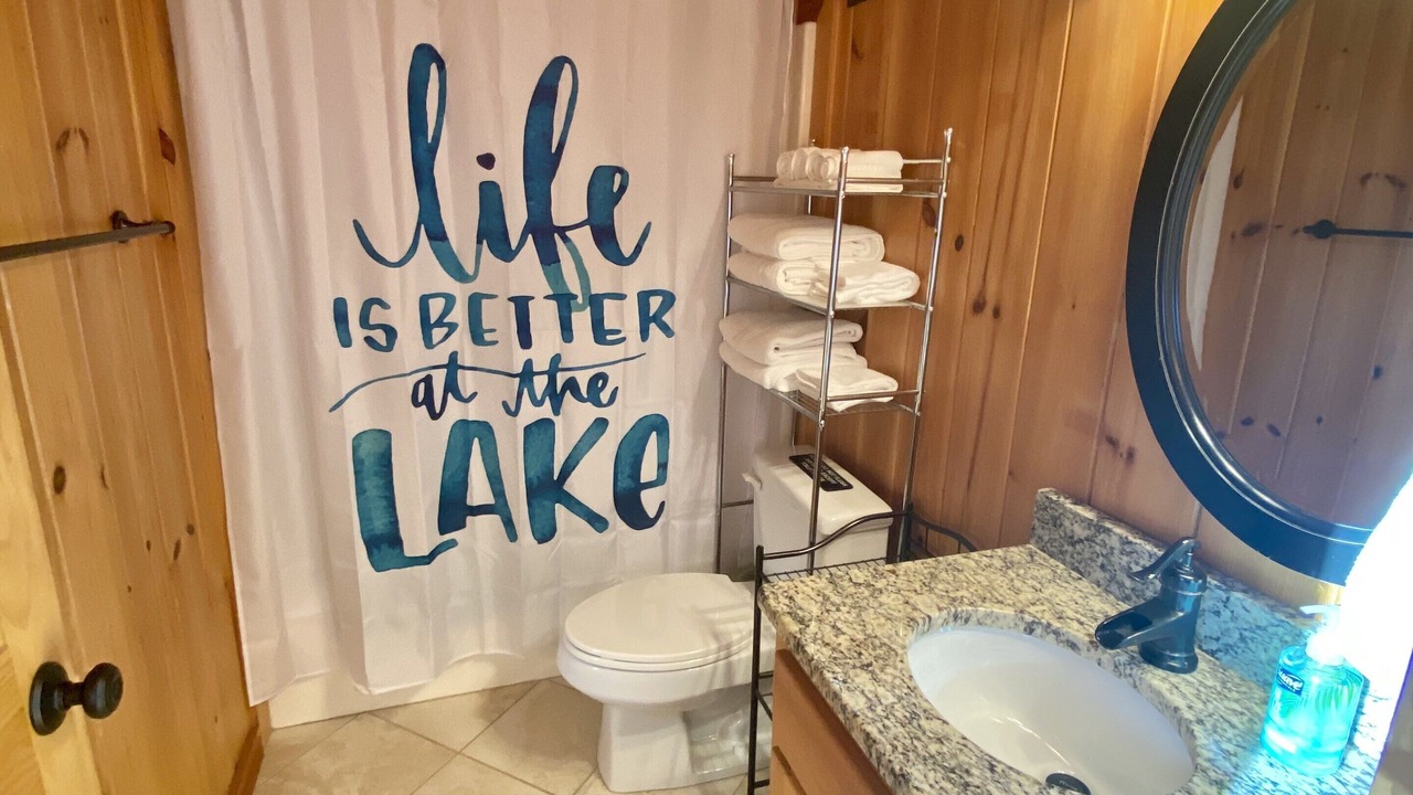 Photo of Bathroom in Six Mile