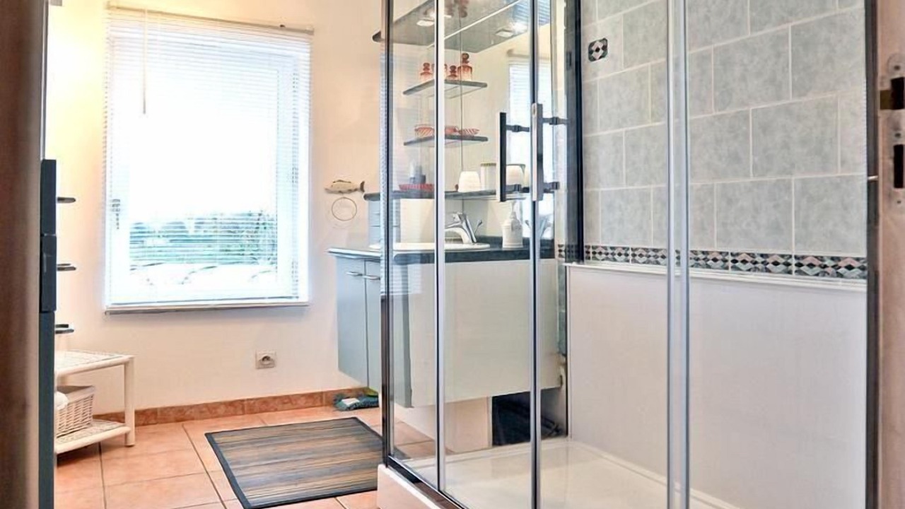 Photo of Bathroom in Saint-Wambert-des-Trois-Vallees