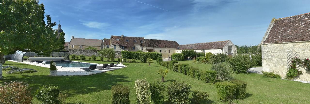 Photo of Others in Saint-Wambert-des-Trois-Vallees