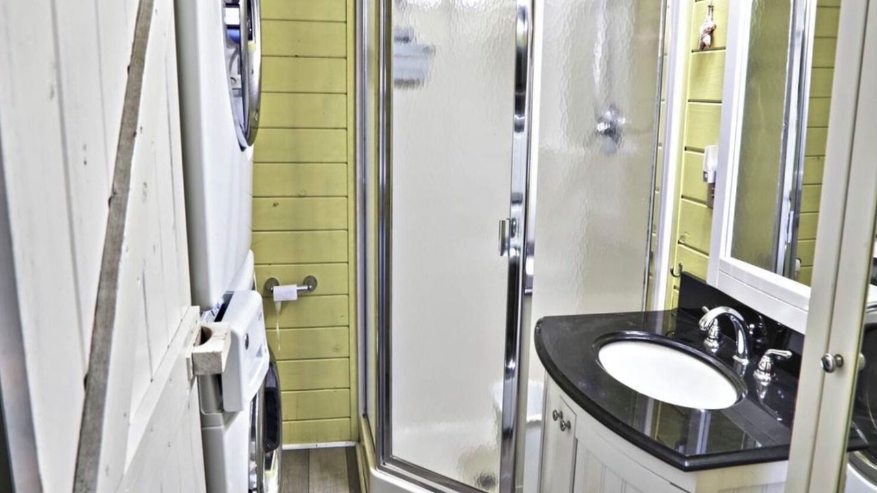 Photo of Bathroom in Decaturville