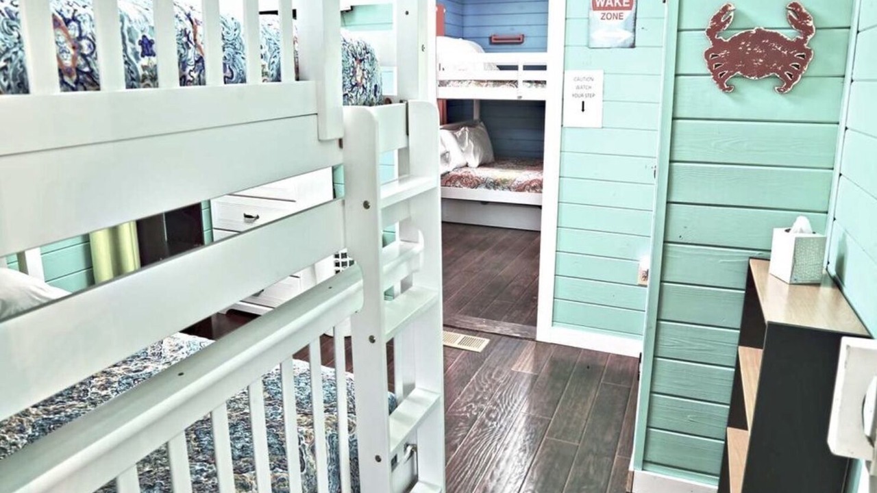 Photo of Bedroom in Decaturville