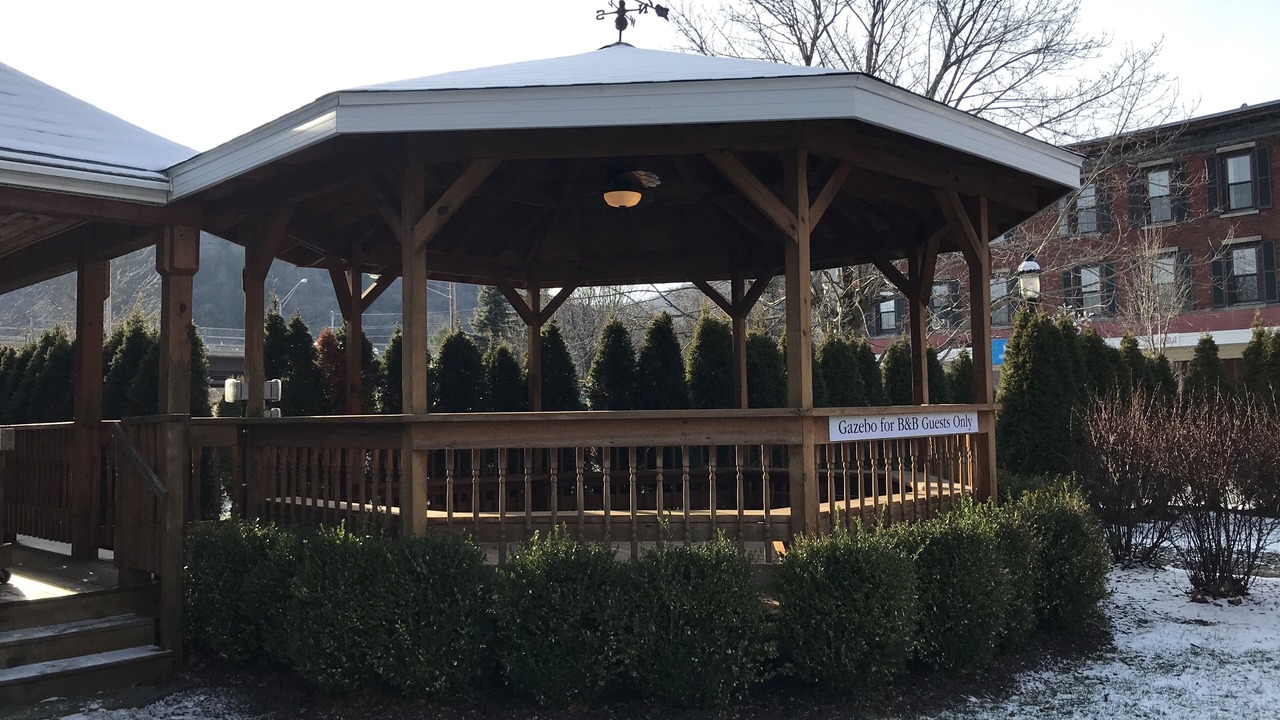 Photo of Outdoor in Roscoe