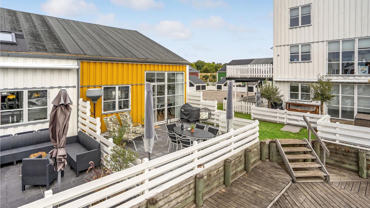 Photo of Others in Øer Strand