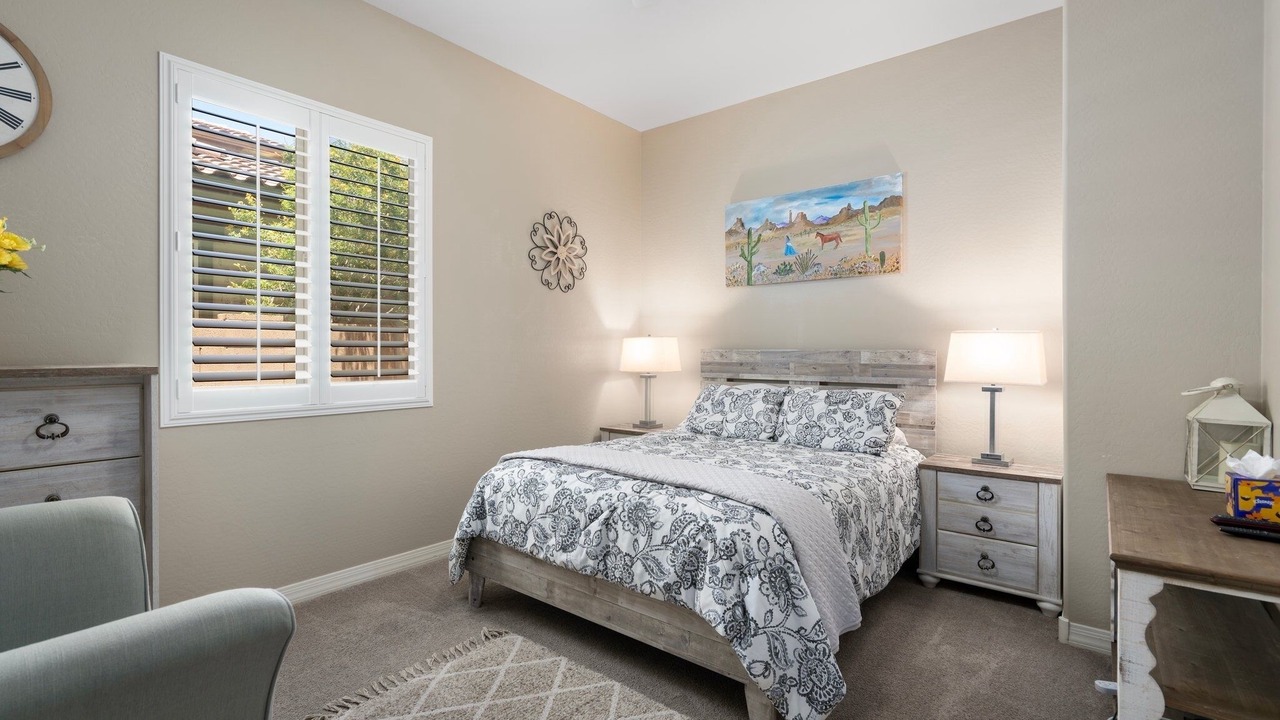 Photo of Bedroom in Palm Valley