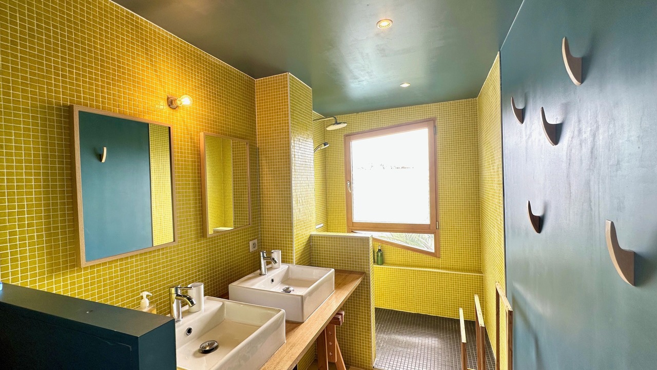 Photo of Bathroom in Fouras