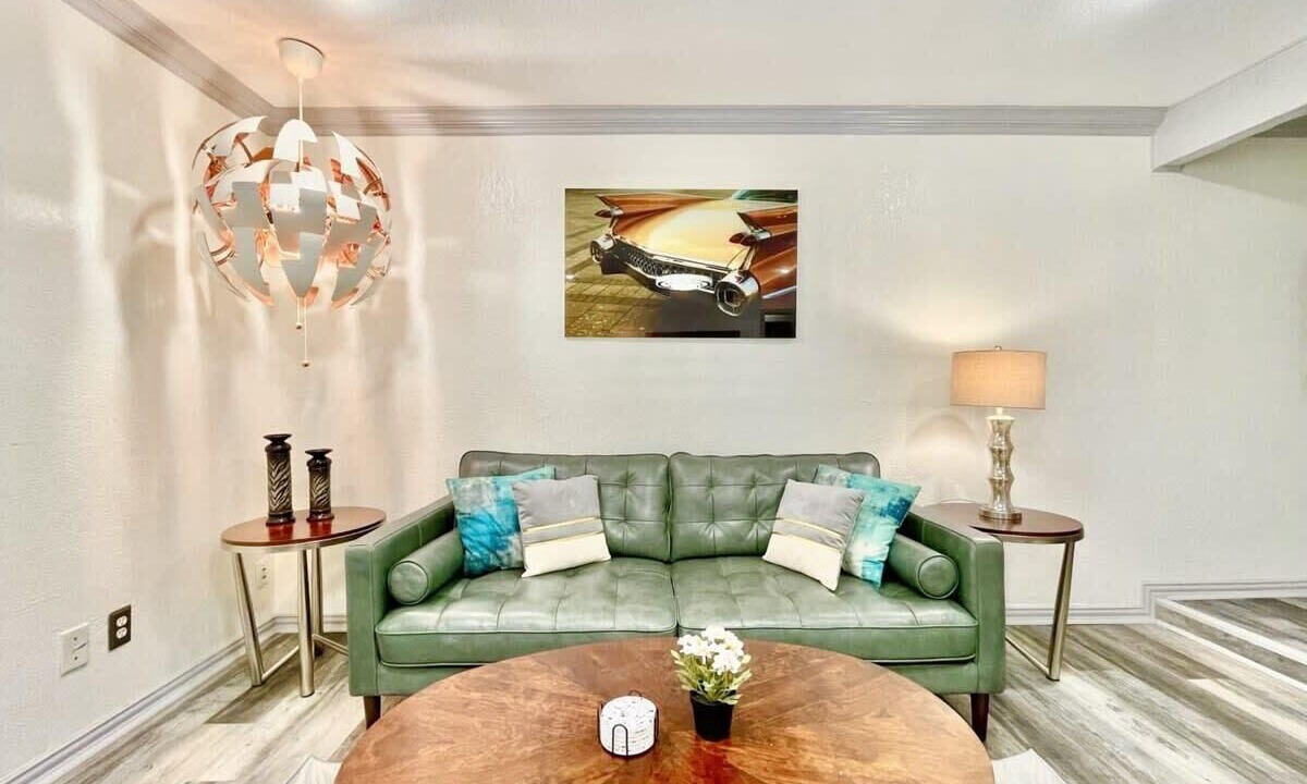 Photo of Livingroom in North Dallas