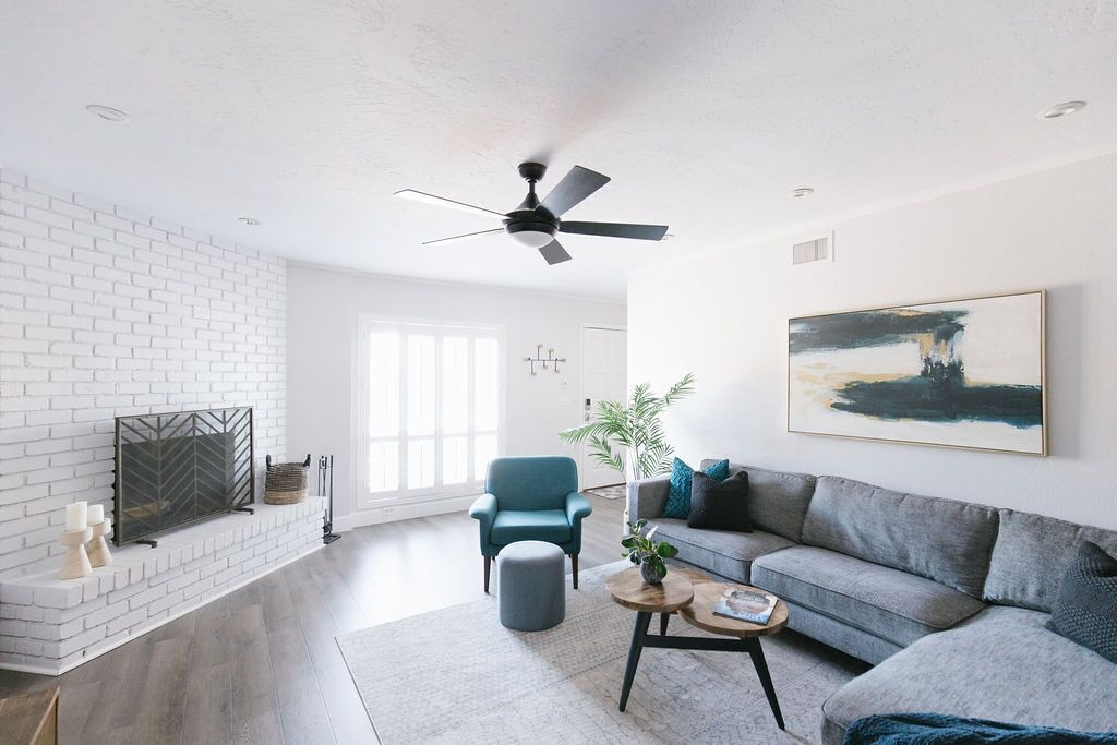 Photo of Livingroom in South Scottsdale
