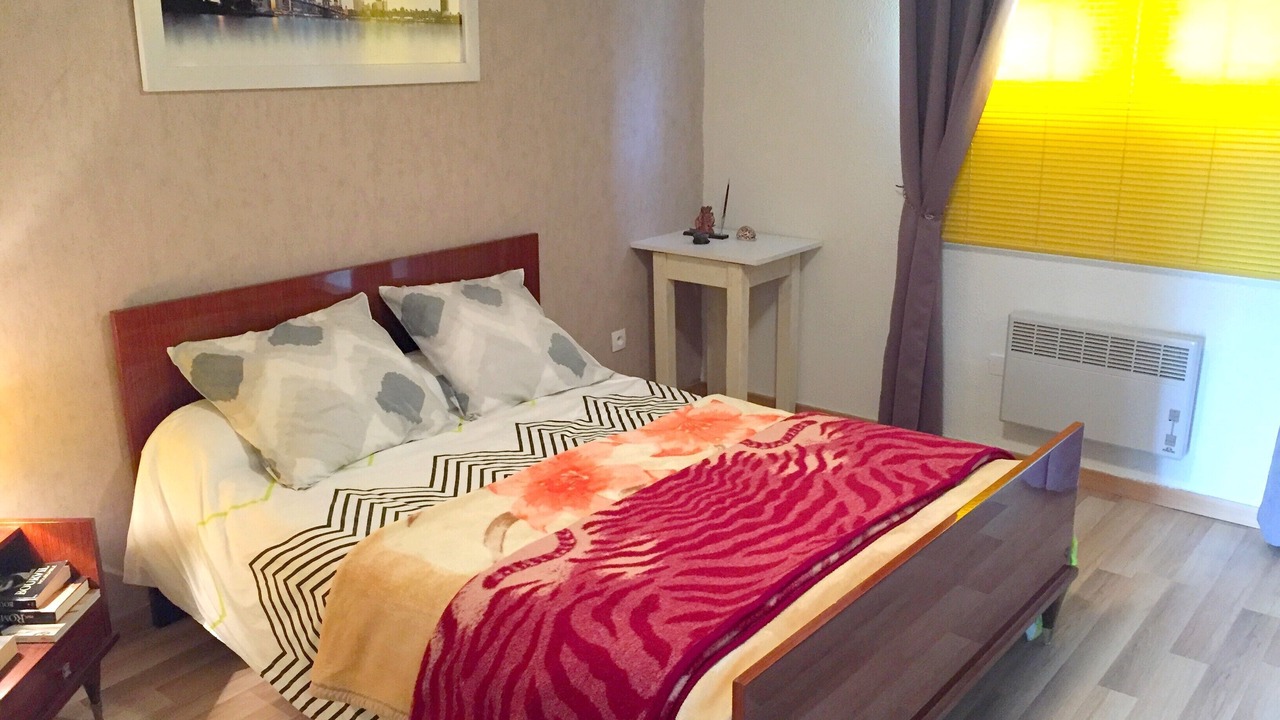 Photo of Bedroom in Villefranche-de-Rouergue