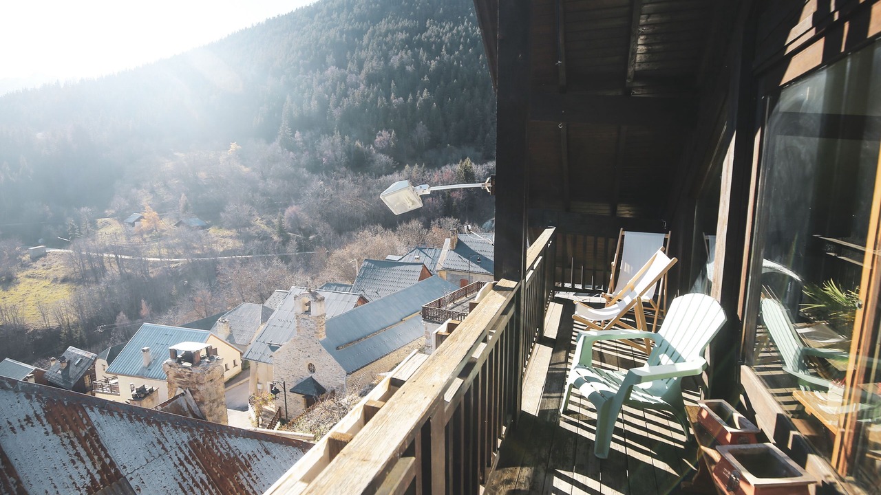 Photo of Outdoor in Auris