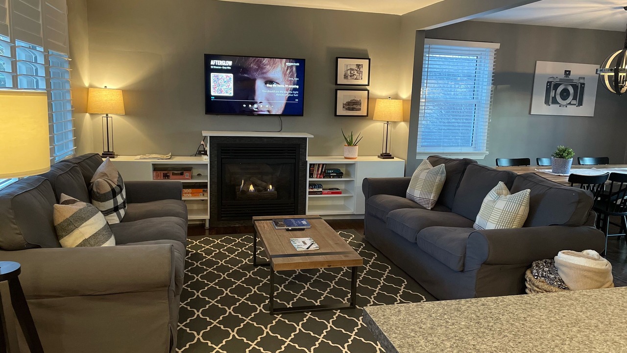 Photo of Livingroom in Burlington